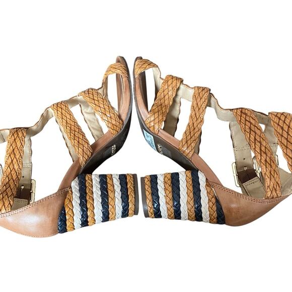 Schutz Alycia Leather Block Heel Brown Tan Sandals Heels size 8.5 - Picture 8 of 10